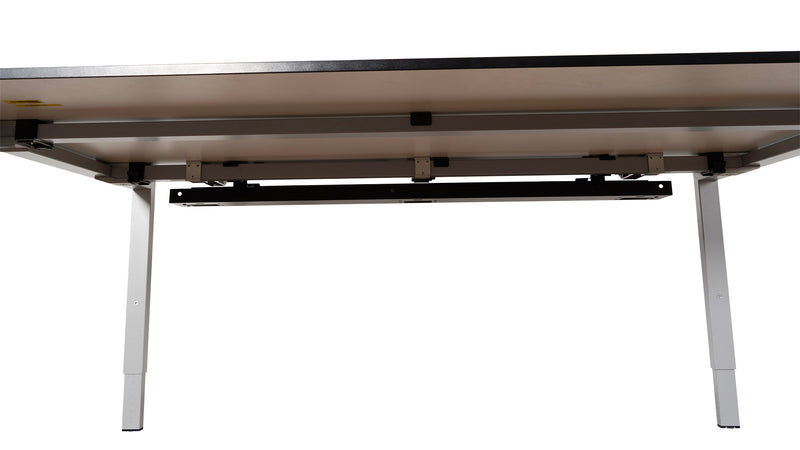 Manuell höhenverstellbarer Schreibtisch Bene I