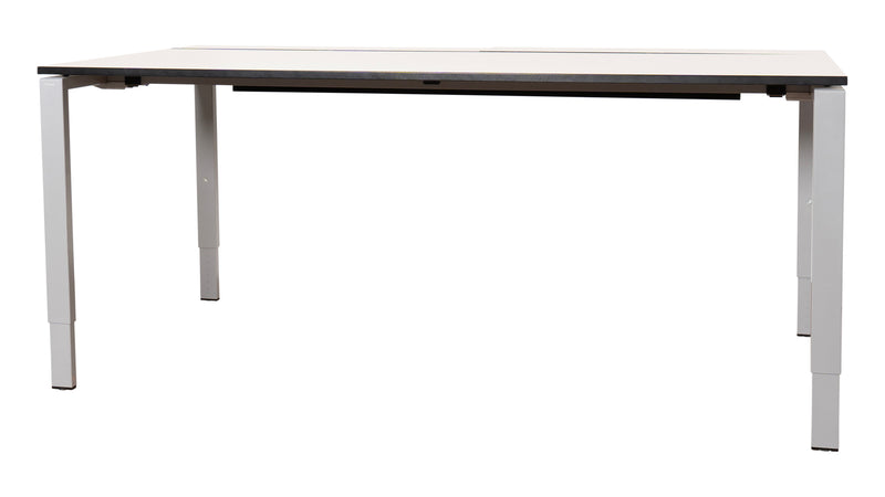 Manuell höhenverstellbarer Schreibtisch Bene I