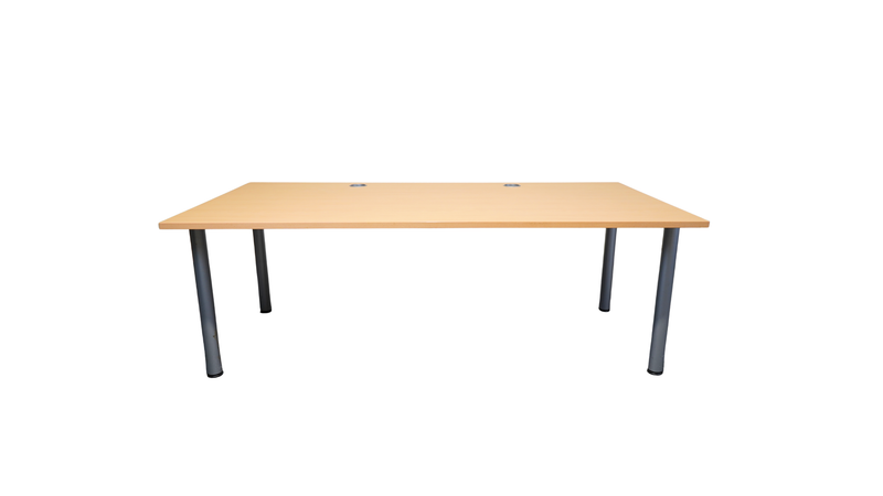 Hali „CableForm 2“ höhenverstellbarer Schreibtisch mit doppeltem Kabelauslass