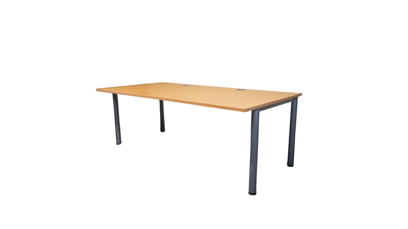 Hali „CableForm 2“ höhenverstellbarer Schreibtisch mit doppeltem Kabelauslass