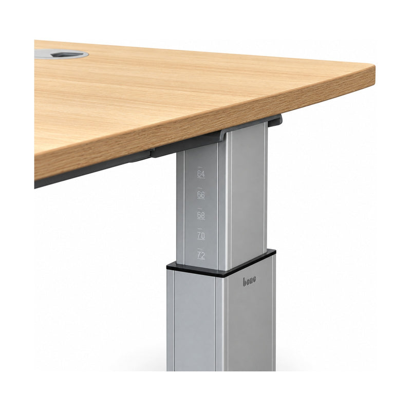 Schreibtisch Bene Freiform – Detail Höhenverstellung mit Skala am Tischfuß