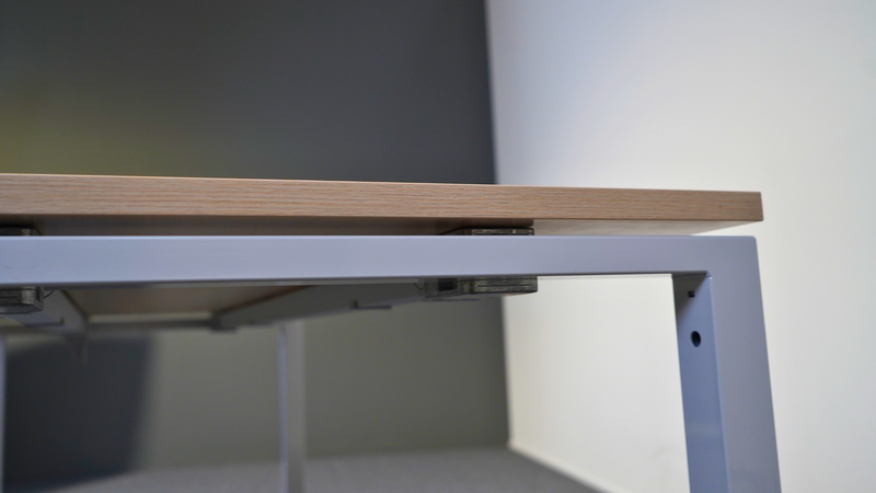 Hali Schreibtisch Office Base