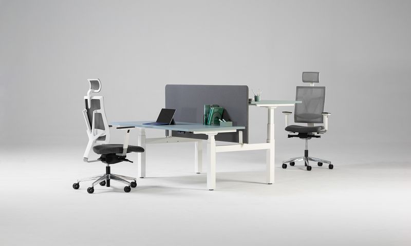 Nowy Styl 4ME ergonomischer Bürodrehstuhl - Reoffice