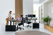 Yellow Dot Twist Eckschreibtisch – im Team-Büro