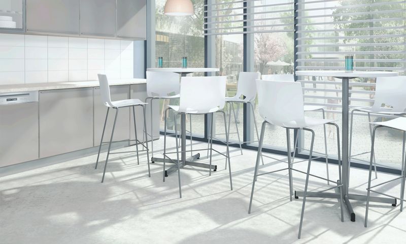 Fondo Hocker von Nowy Styl Objektbereich - Reoffice