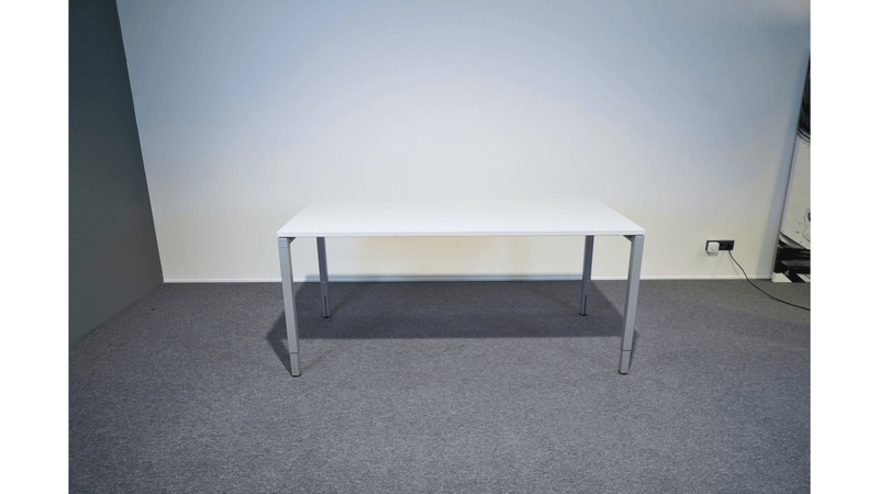 Schreibtisch manuell höhenverstellbar Techno Tatsu - Reoffice