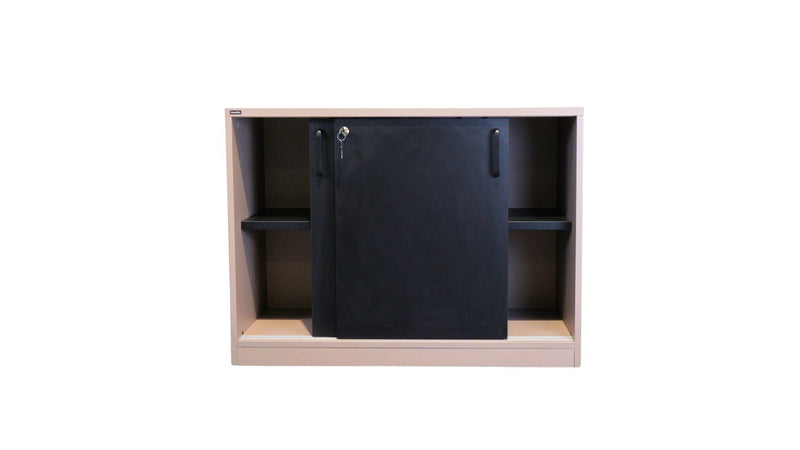 Schiebetürenschrank Nowy Styl Ausstellungsstück - Reoffice