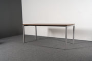 Schreibtisch Nuss 180x80 Narbutas Ausstellungsstück - Reoffice