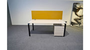 Blaha Arbeitsplatz Set Tisch, Container und Trennwand - Reoffice