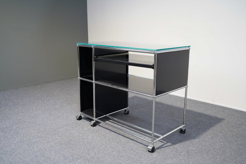 USM Haller Sideboard mit Glasplatte Schwarz - Reoffice