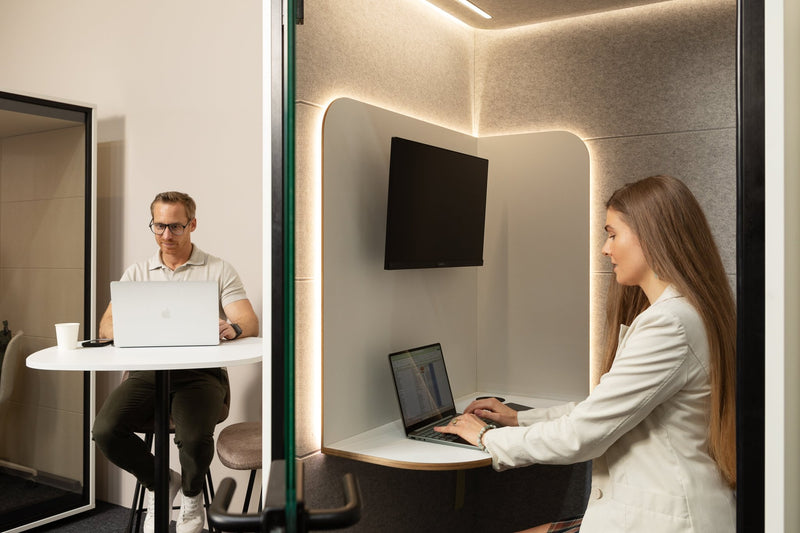 Box 1 - Telefonkabine - Reoffice