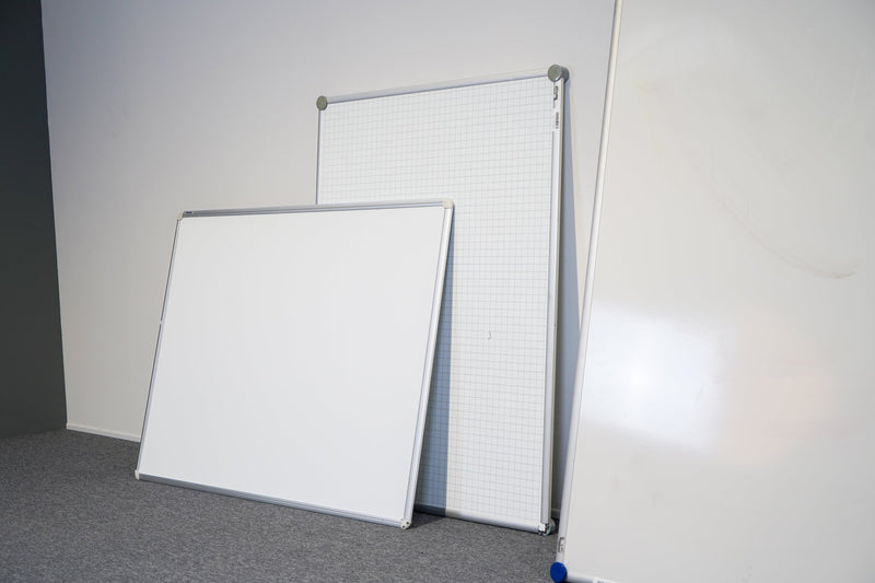 Whiteboard in verschiedenen Größen - Reoffice
