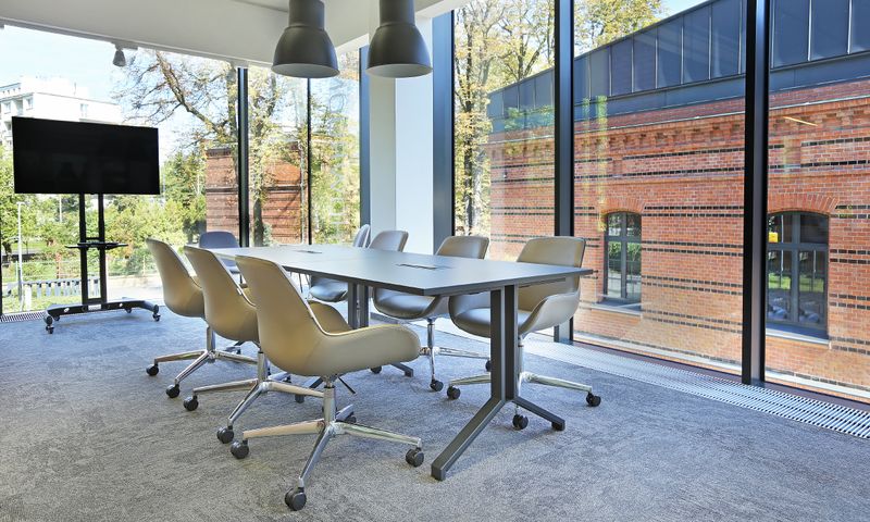 Besprechungssessel Lupino (Fußkreuz)