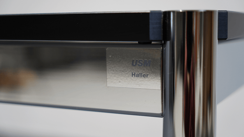 USM Haller „Work II“ Tisch in Lichtgrau mit Chromgestell - Reoffice