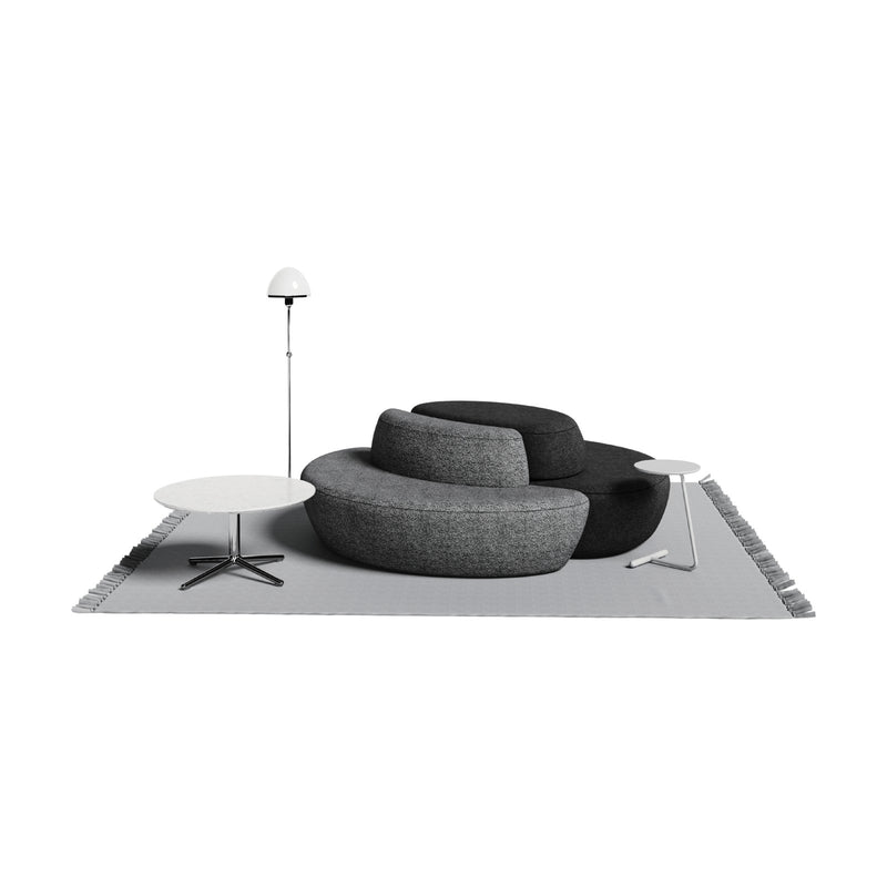 Yellow Dot UFO Loungeinsel mit Beistelltischen im Loungebereich